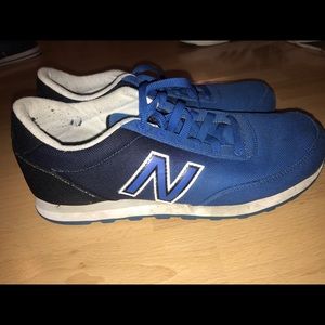 Running shoes
